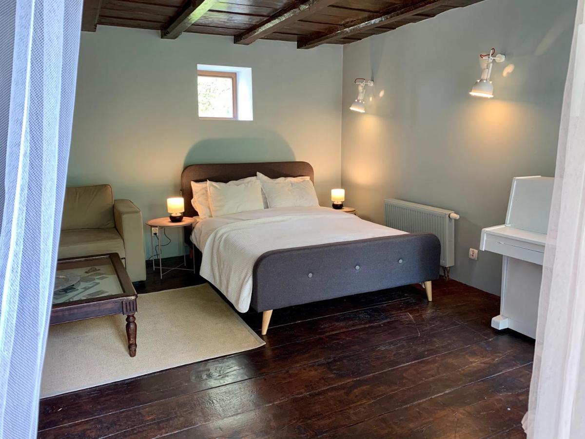 Za Rozowymi Drzwiami Villa เยเลเนียกูรา ภายนอก รูปภาพ